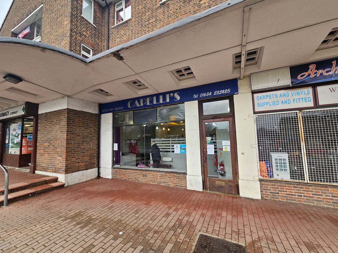 2 Twydall Green, Gillingham, Kent, ME8 6JY