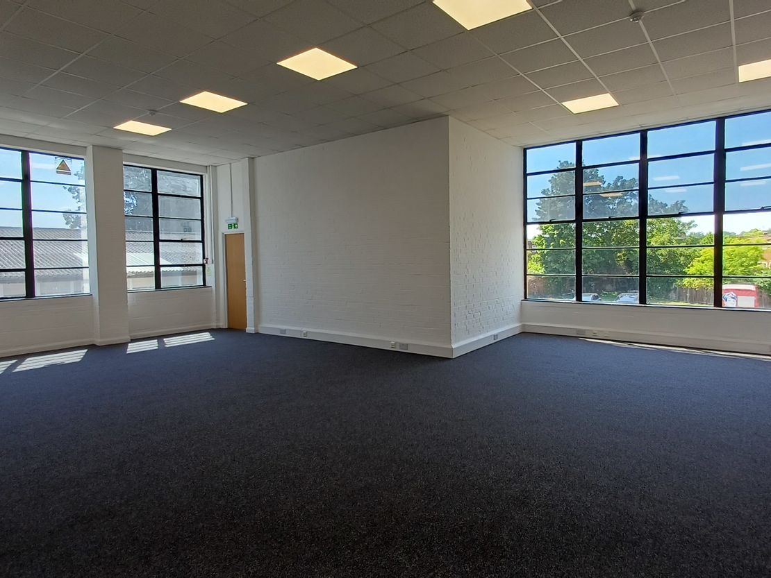 Glover Heights, Suites 6, 35-37 Bury Mead Road, Hitchin, Hertfordshire, SG5 1RT