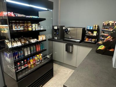 Property Image for Business Lodge - Heron House, 120 Grove Road Heron Cross, Stoke On Trent, Staffordshire, ST4 4LX