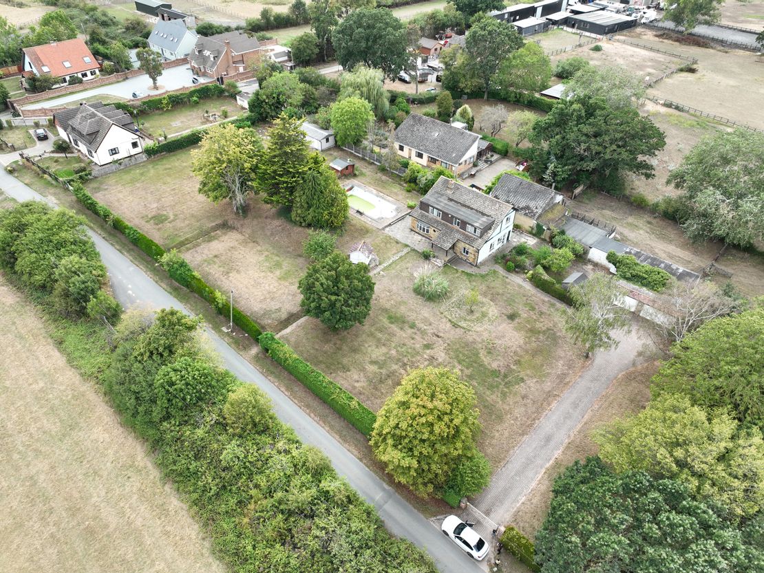 Hillview, Oxford Road, Horndon-On-The-Hill, Stanford-Le-Hope, Essex, SS17 8PX