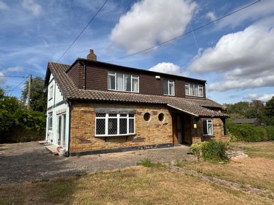 Property Image for Hillview, Oxford Road, Horndon-On-The-Hill, Stanford-Le-Hope, Essex, SS17 8PX