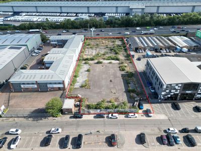 Property Image for 100 Brooker Road, Waltham Abbey, EN9 1JH