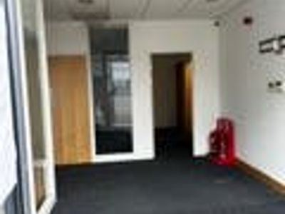 Property Image for 150 Edinburgh Avenue, Slough, SL1 4SS