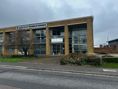 Property Image for 150 Edinburgh Avenue, Slough, SL1 4SS