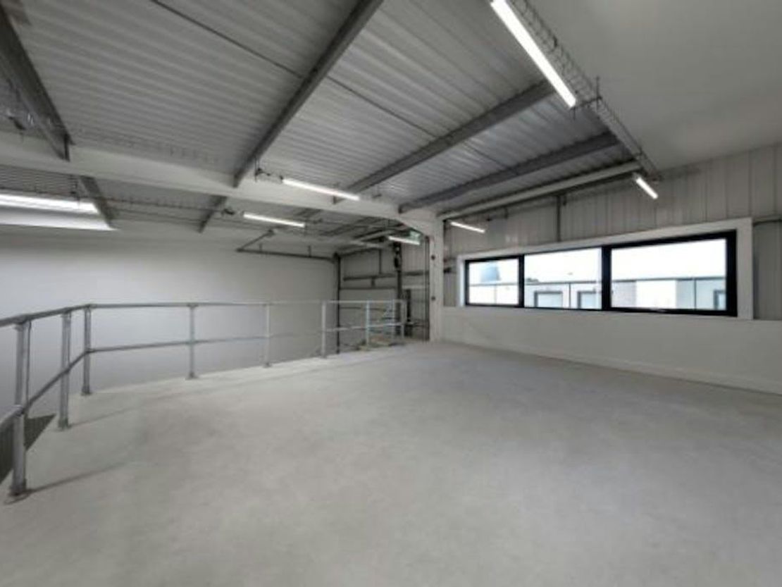 693 Stirling Road, Slough, SL1 4ST