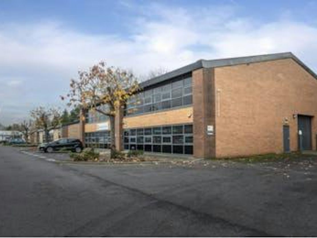 897 Plymouth Road, Slough, SL1 4LP