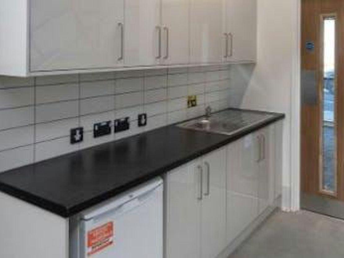 694 Stirling Road, Slough Trading Estate, Slough, SL1 4ST
