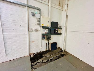 Property Image for Unit 3, Bone Lane Industrial Estate, Newbury, West Berkshire, RG14 5SH
