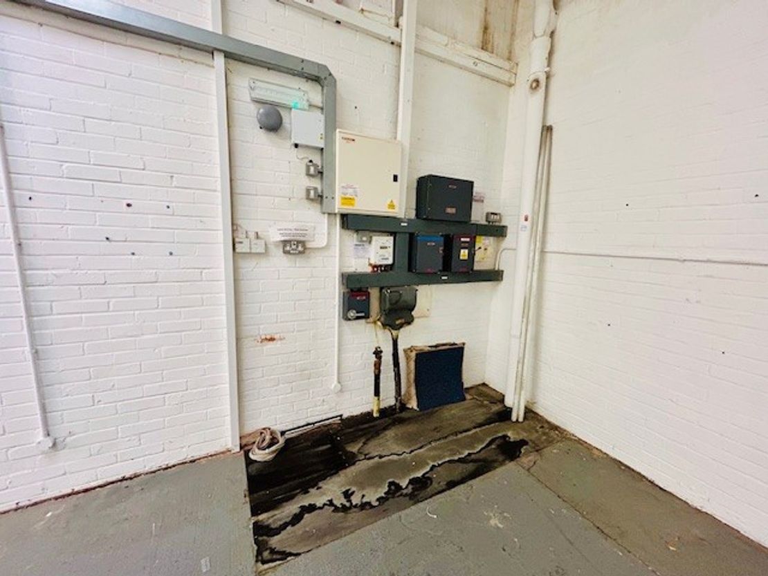 Unit 3, Bone Lane Industrial Estate, Newbury, West Berkshire, RG14 5SH
