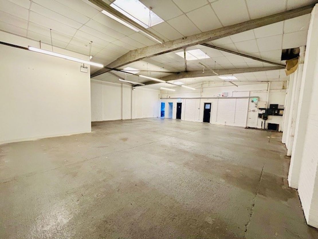Unit 3, Bone Lane Industrial Estate, Newbury, West Berkshire, RG14 5SH