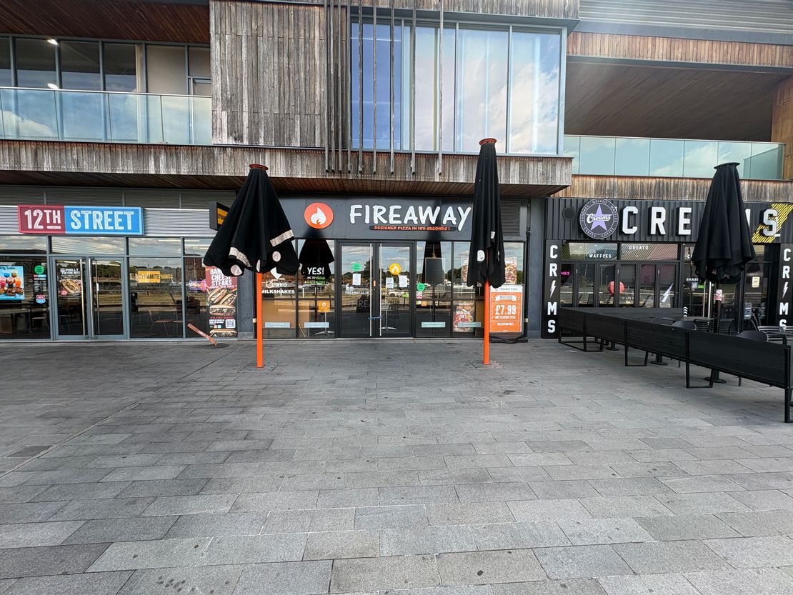 Unit 7B Pier 5, The  Quays, 5 Dock Head Road, Chatham, Kent, ME4 4ZJ
