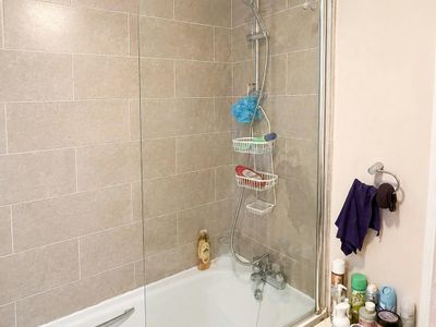 Property Image for 8A Rawlins Street, Stoke-on-Trent, ST1 6PE