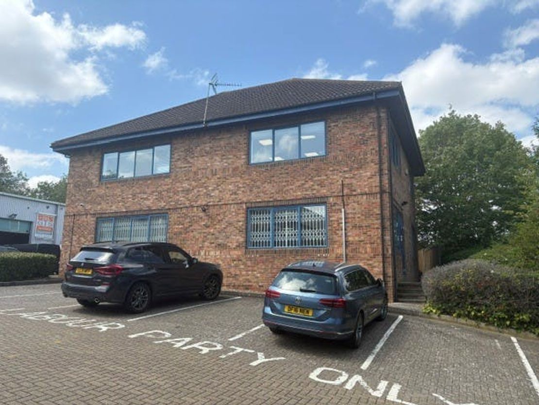 1 Whitehall Estate, Flex Meadow, Harlow, CM19 5TJ