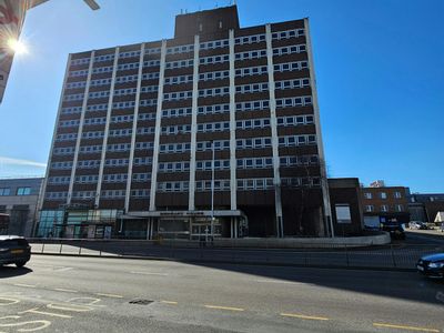 Property Image for Mercury House, Mercury Gardens, Romford, RM1 3DW
