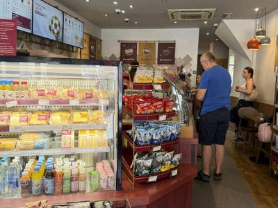 Property Image for 376 Muswell Hill Broadway, Muswell Hill, N10 1DJ