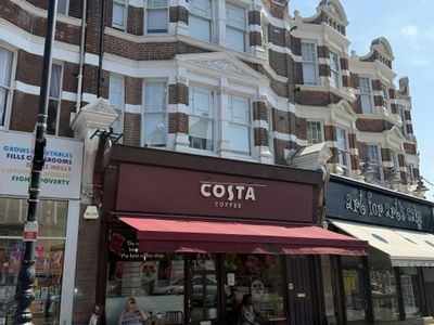 Property Image for 376 Muswell Hill Broadway, Muswell Hill, N10 1DJ