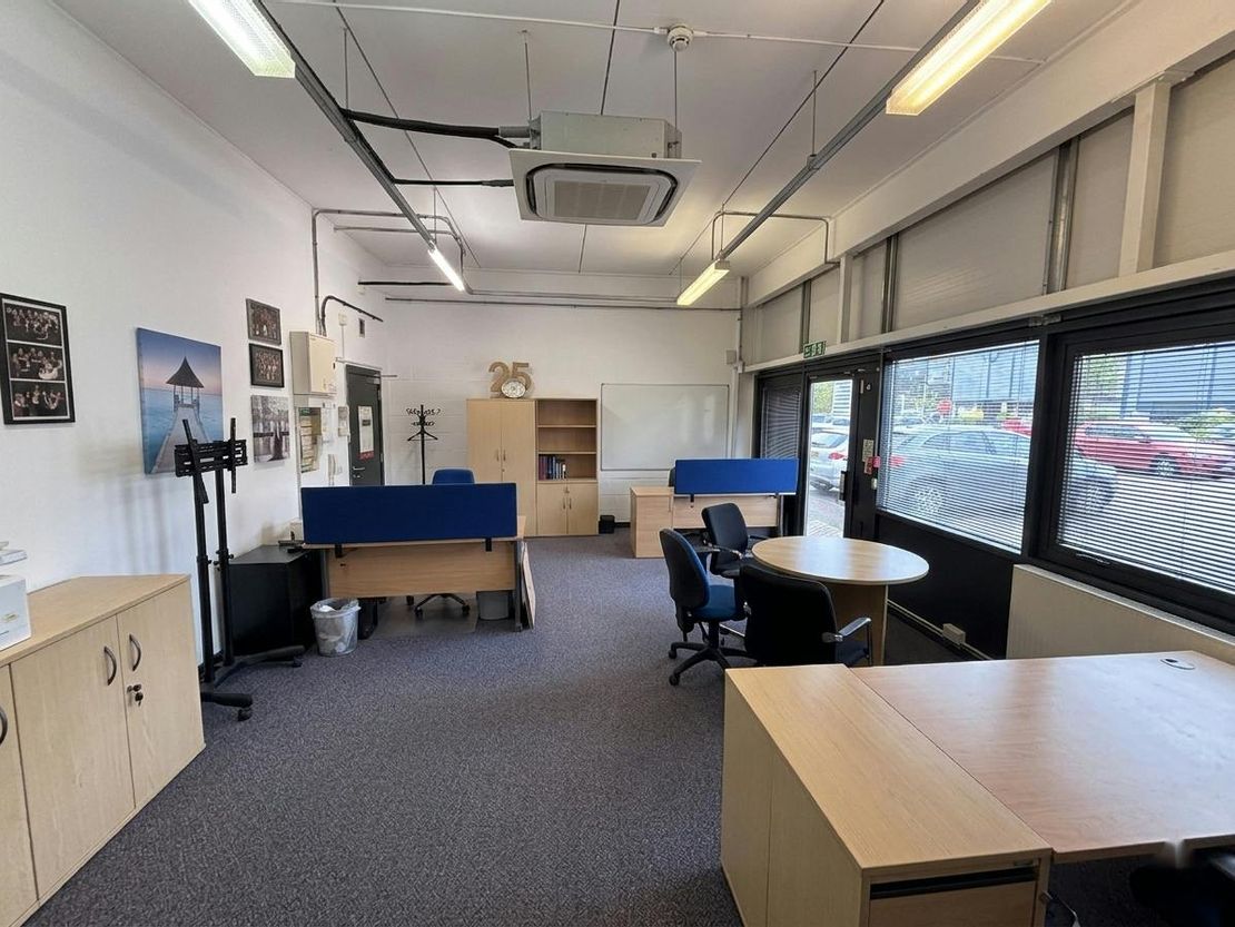 7 The Enterprise Centre, Coxbridge Business Park, Farnham, GU10 5EH