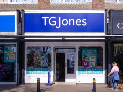 Property Image for 4, Churchill Parade, The Street, Rustington, West Sussex, BN16 3DJ