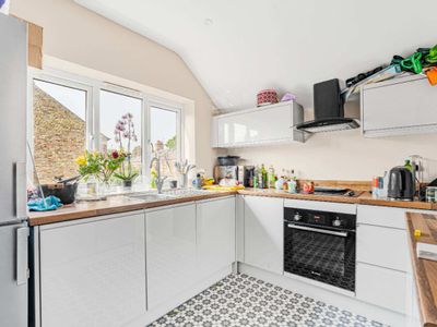 Property Image for 61 Botley Road, Oxford, Oxfordshire, OX2 0BP