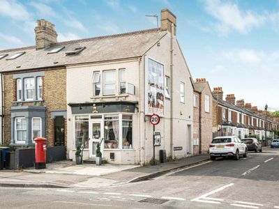 Property Image for 61 Botley Road, Oxford, Oxfordshire, OX2 0BP