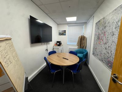 Property Image for Castle Mound Way, Rugby, Warwickshire, CV23 0UZ