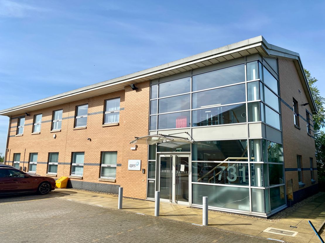 731 Capability Green, Luton, Bedfordshire, LU1 3LU