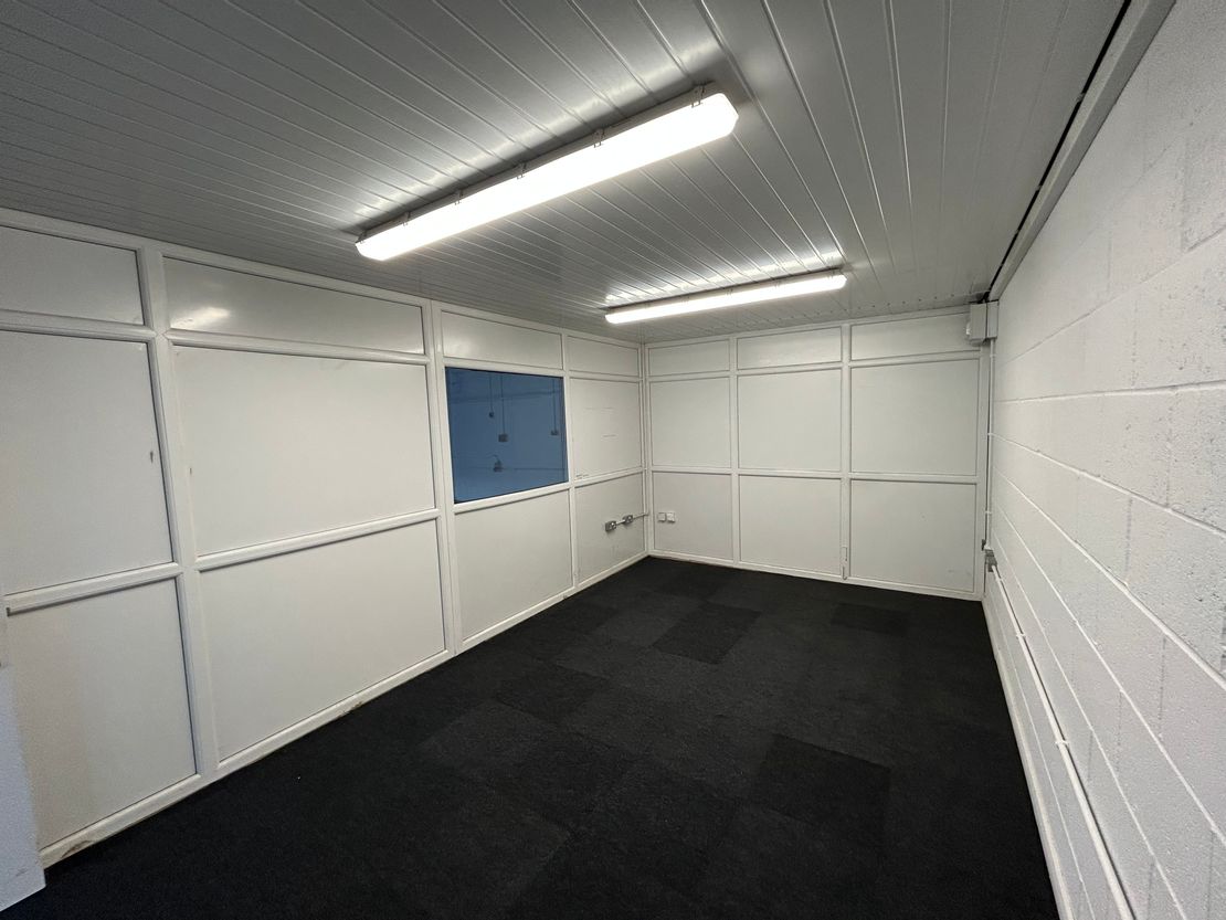 Unit 19Aii, Britannia Estate, Leagrave Road, Luton, Bedfordshire, LU3 1RJ