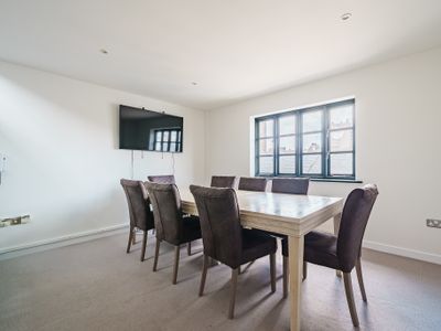 Property Image for 3 Gloucester Yard, 121-123 Gloucester Road, Brighton, East Sussex, BN1 4AF