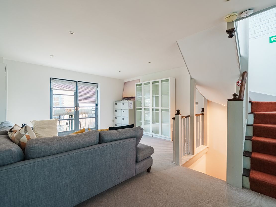 3 Gloucester Yard, 121-123 Gloucester Road, Brighton, East Sussex, BN1 4AF