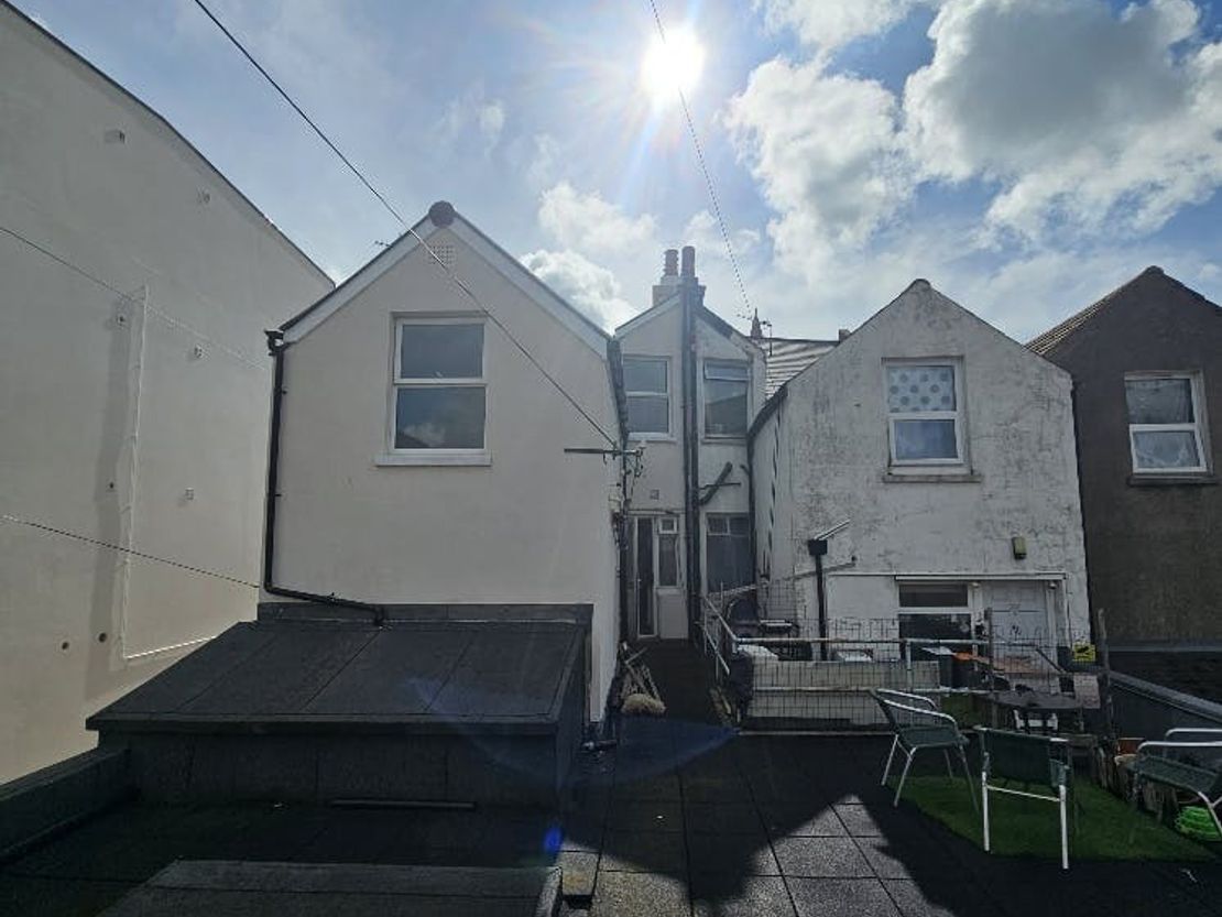 208-210 Seaside, Eastbourne, BN22 7QT
