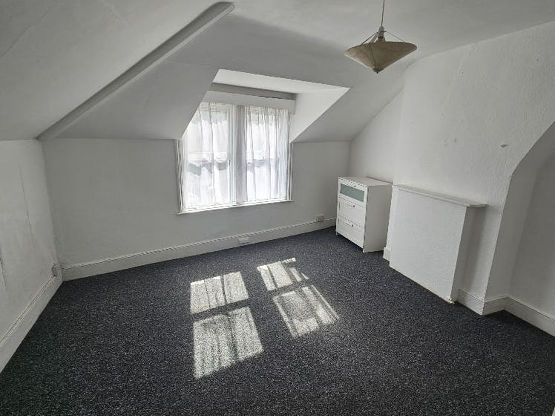 208-210 Seaside, Eastbourne, BN22 7QT