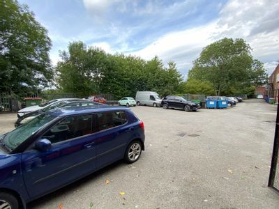 Property Image for 32 Town Street, Armley, Leeds, LS12 3AB