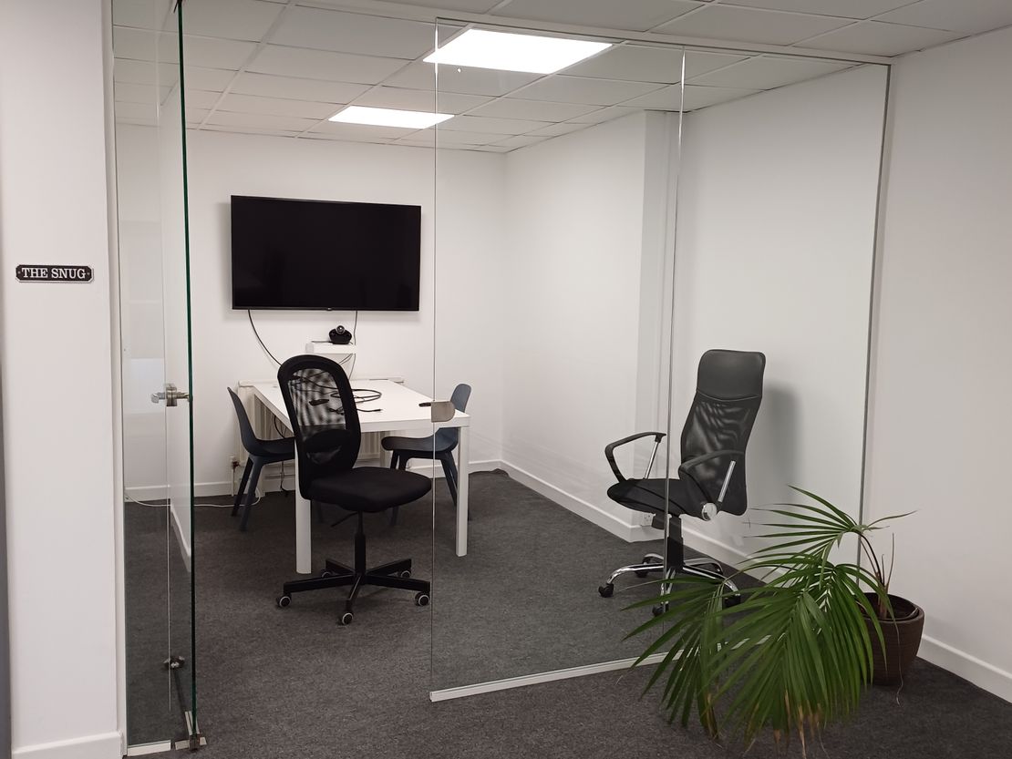 Second Floor, 30 Market Place, Hitchin, Hertfordshire, SG5 1DY