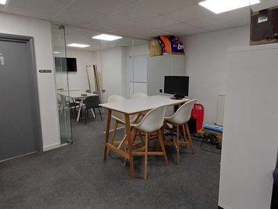 Property Image for Second Floor, 30 Market Place, Hitchin, Hertfordshire, SG5 1DY