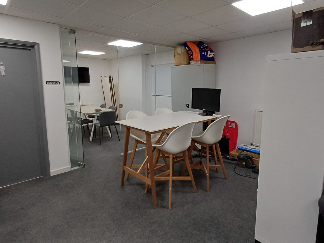 Second Floor, 30 Market Place, Hitchin, Hertfordshire, SG5 1DY