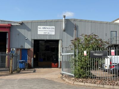 Property Image for 43 Crossgate Rd, Redditch B98 7SN