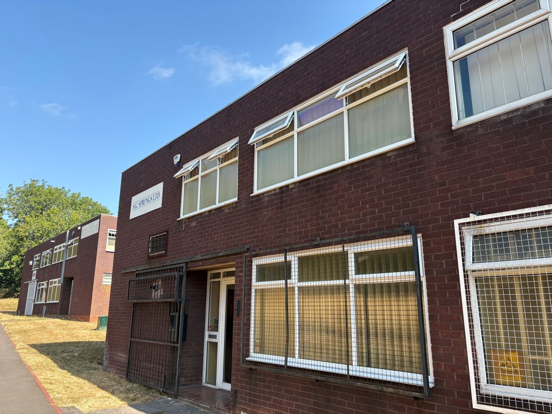 43 Crossgate Rd, Redditch B98 7SN