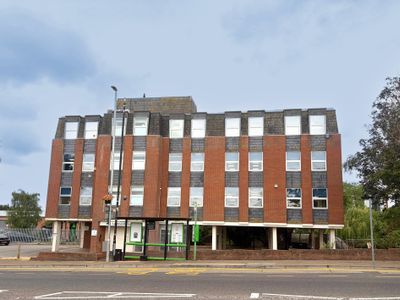 Property Image for Lombard House, Leighton Road, Leighton Buzzard, LU7 1LA