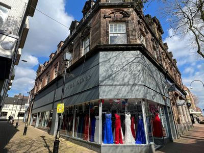 Property Image for 35 High Street, Newcastle Under Lyme, ST5 1QZ