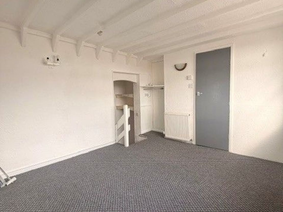 Holmfield Road, Blackpool, FY2
