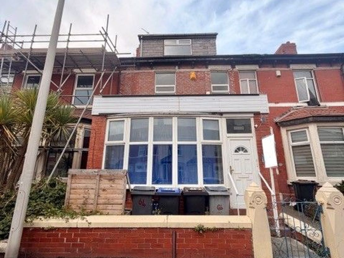 Holmfield Road, Blackpool, FY2