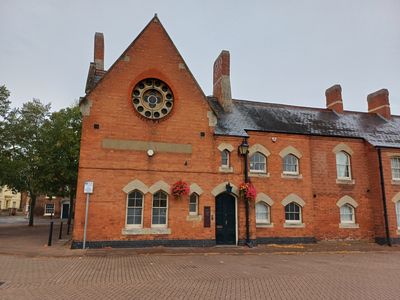 Property Image for The Old Court House, 19 Market Square, Stony Stratford, Milton Keynes, MK11 1BE