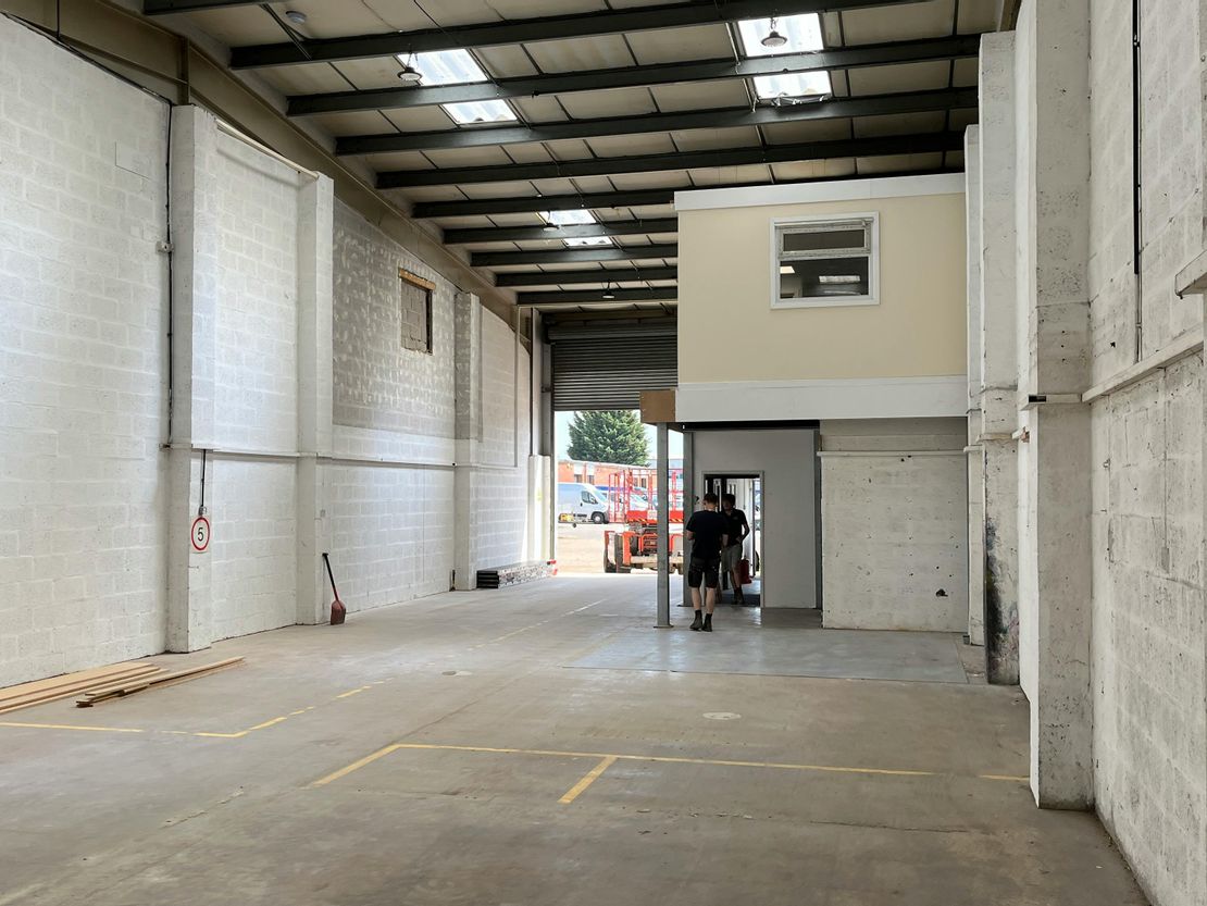 Hurlbutt Road, Heathcote Industrial Estate, Leamington Spa, CV34 6TD