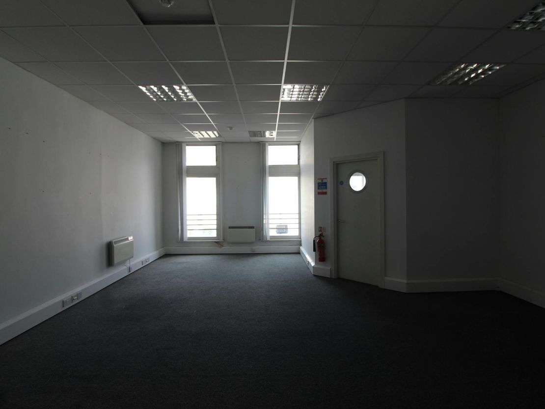 38 Linthorpe Road, Middlesbrough, TS1 1RD