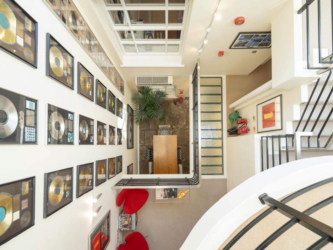 27 Ovington Square, London, SW3 1LJ