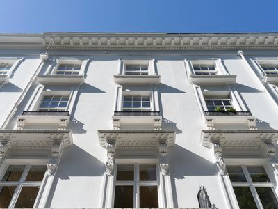 Property Image for 27 Ovington Square, London, SW3 1LJ