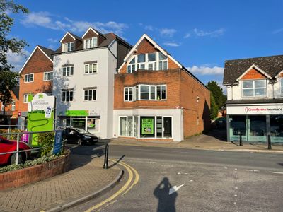 Property Image for 79 High Street, Crowthorne, RG45 7AD