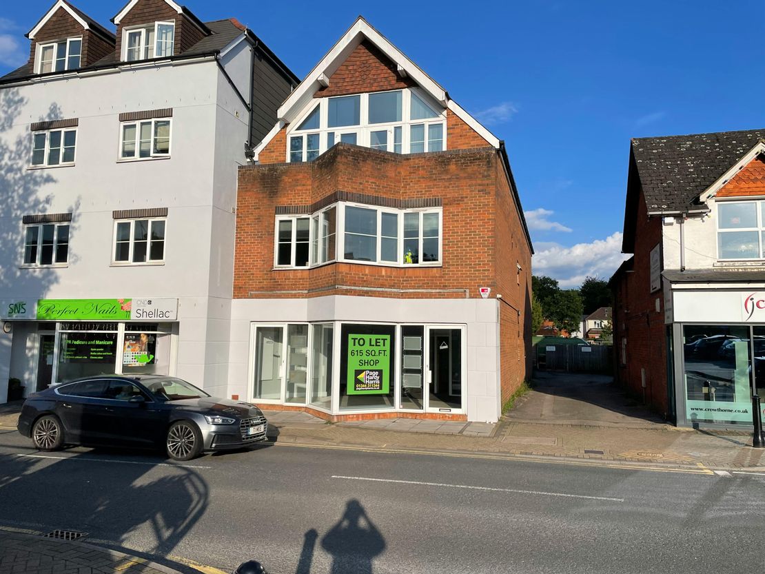 79 High Street, Crowthorne, RG45 7AD