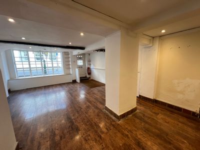 Property Image for 3 High Street, Roman Quay, Fordingbridge, Hampshire, SP6 1AS