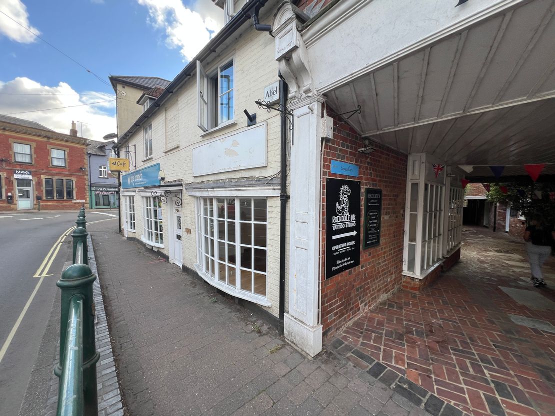 3 High Street, Roman Quay, Fordingbridge, Hampshire, SP6 1AS